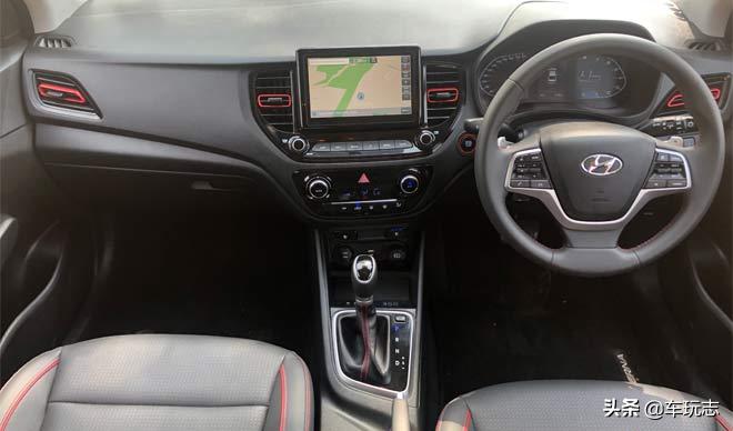 2011年现代瑞纳verna怎么开后备箱,现代verna瑞纳自动挡高配版