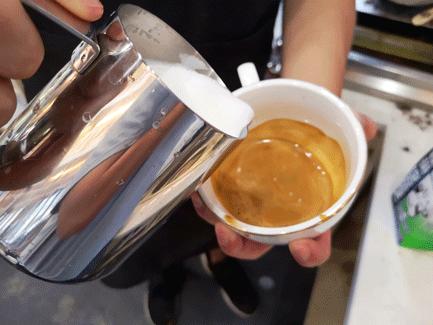 一杯回血！漫猫咖啡带你把生活里的一言难尽，全部一言而尽