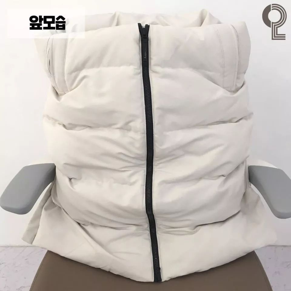 韩国女艺人告诉你，这才是今年最流行的羽绒服款式