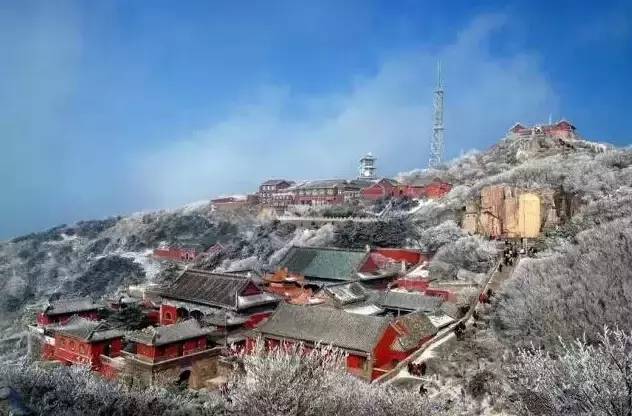 为什么泰山被称为天下第一山,泰山是中国的几大名山之一