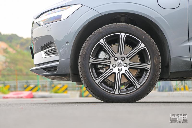 沃尔沃xc60插电混动2022年升级,沃尔沃xc60纯电值不值得买