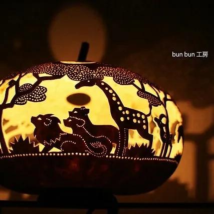 日本主妇用葫芦做灯,一个卖出1000高价:精致的手作真值钱