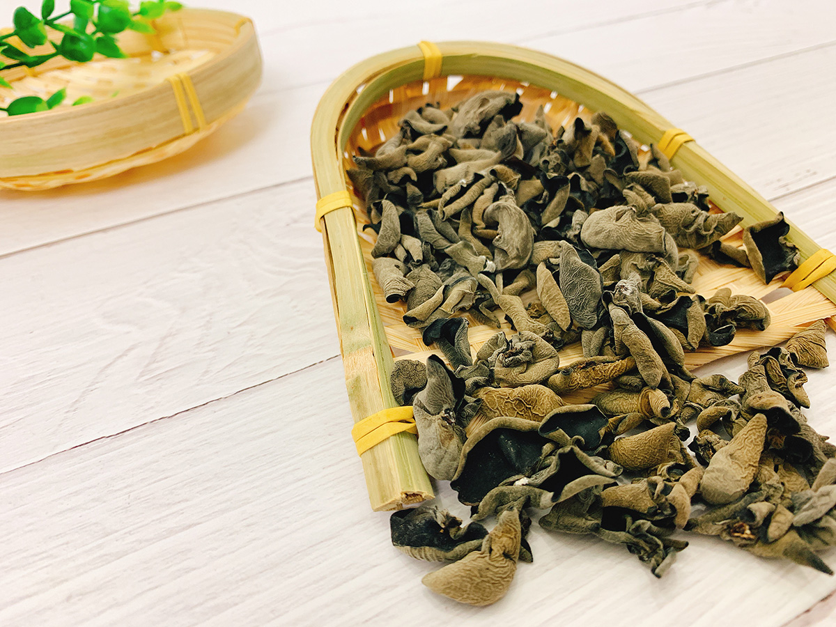 五分钟泡好干木耳泡发的正确方法,泡发腐竹10个人9个做错教你一绝招