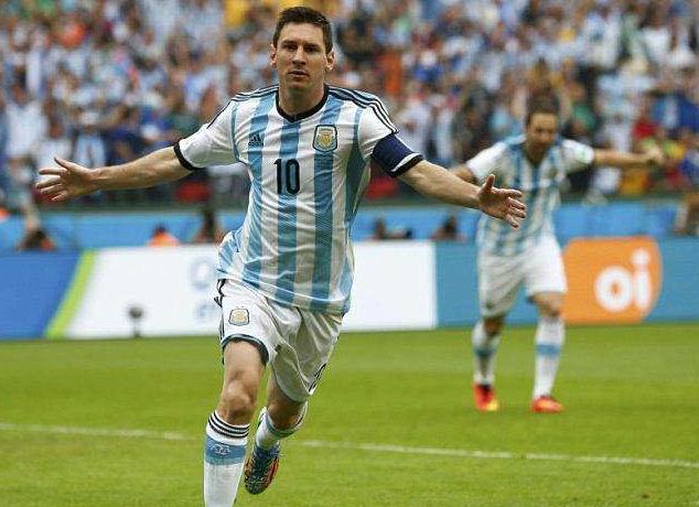 为什么梅西这么优秀身价这么低,梅西在国家队的表现如何