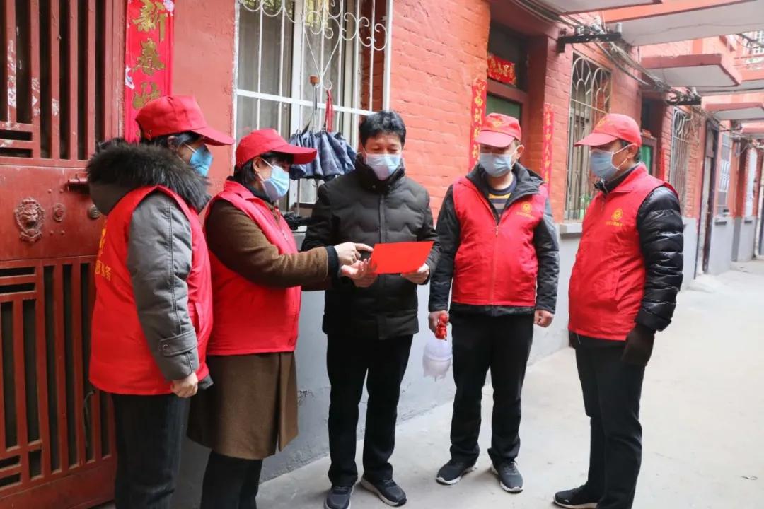 宛城区：策马布阵战疫魔 服务群众心连心