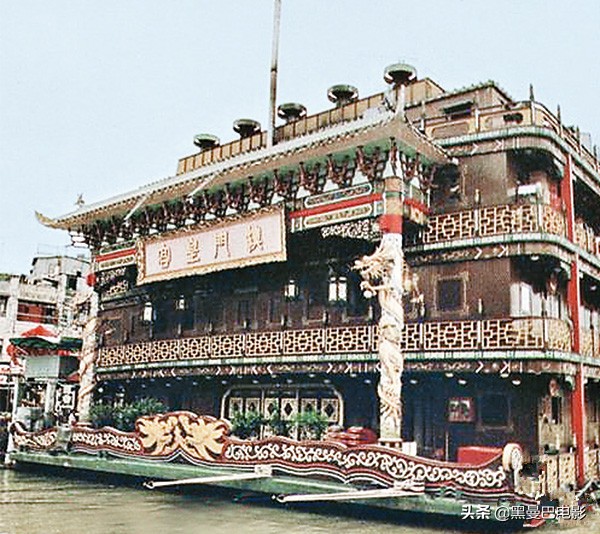 何鸿燊打造海上皇宫，引进*家乐百**，首创贵宾厅，终成一代“赌王”