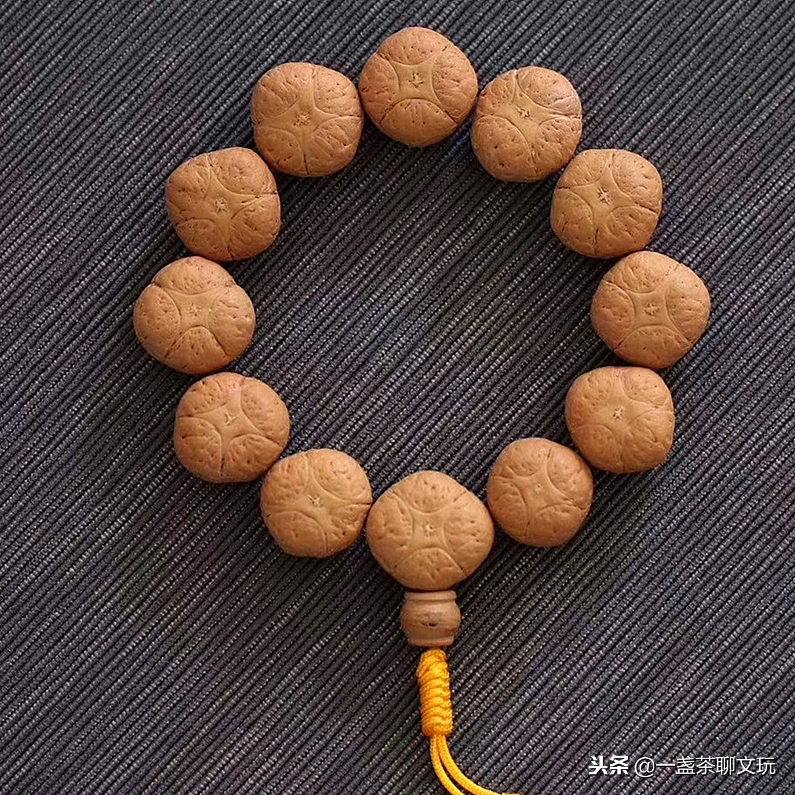 不同种类文玩怎么盘,适合冬天盘玩的文玩