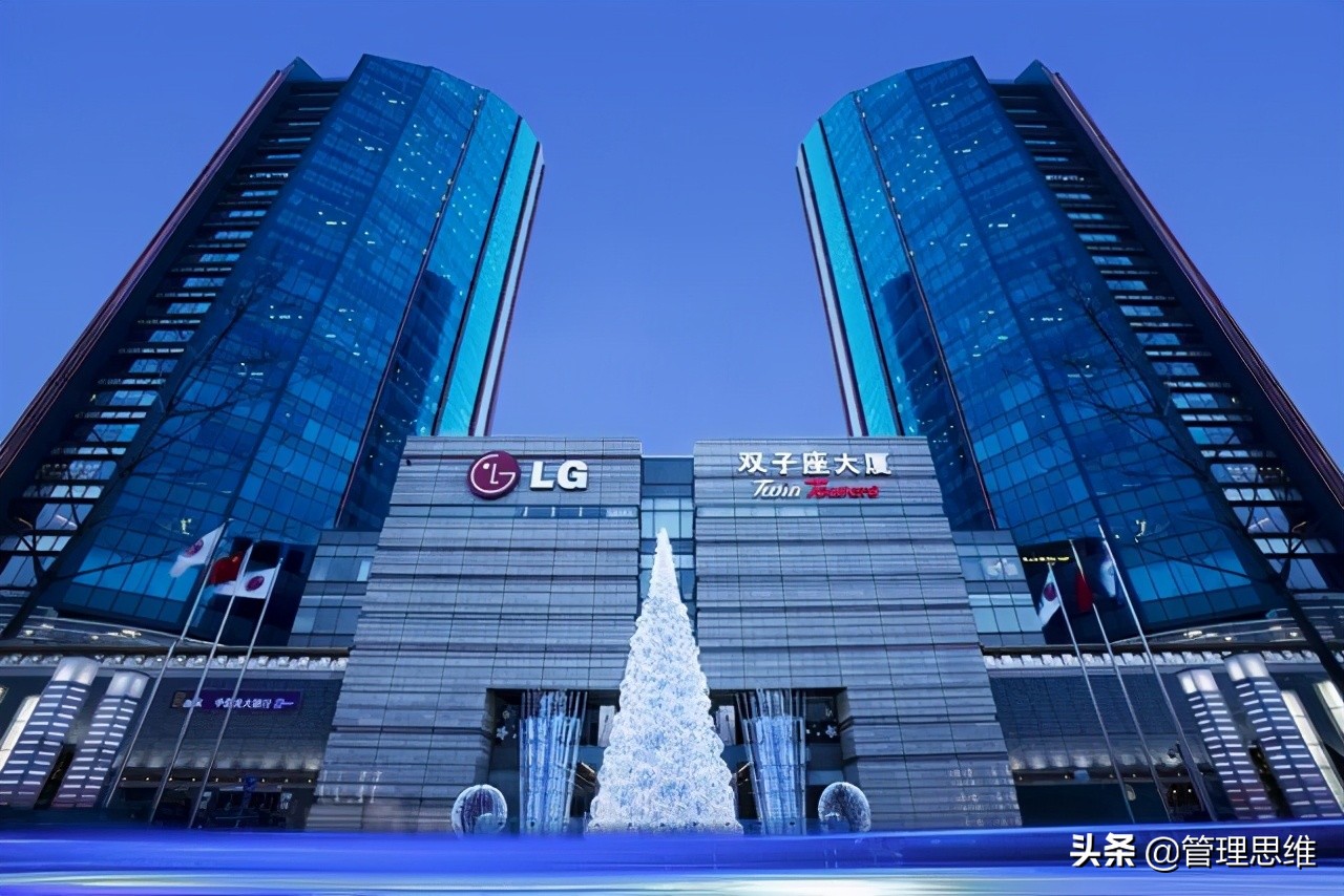 老百姓卖房不稀奇，换成苏宁怎么就不行了？