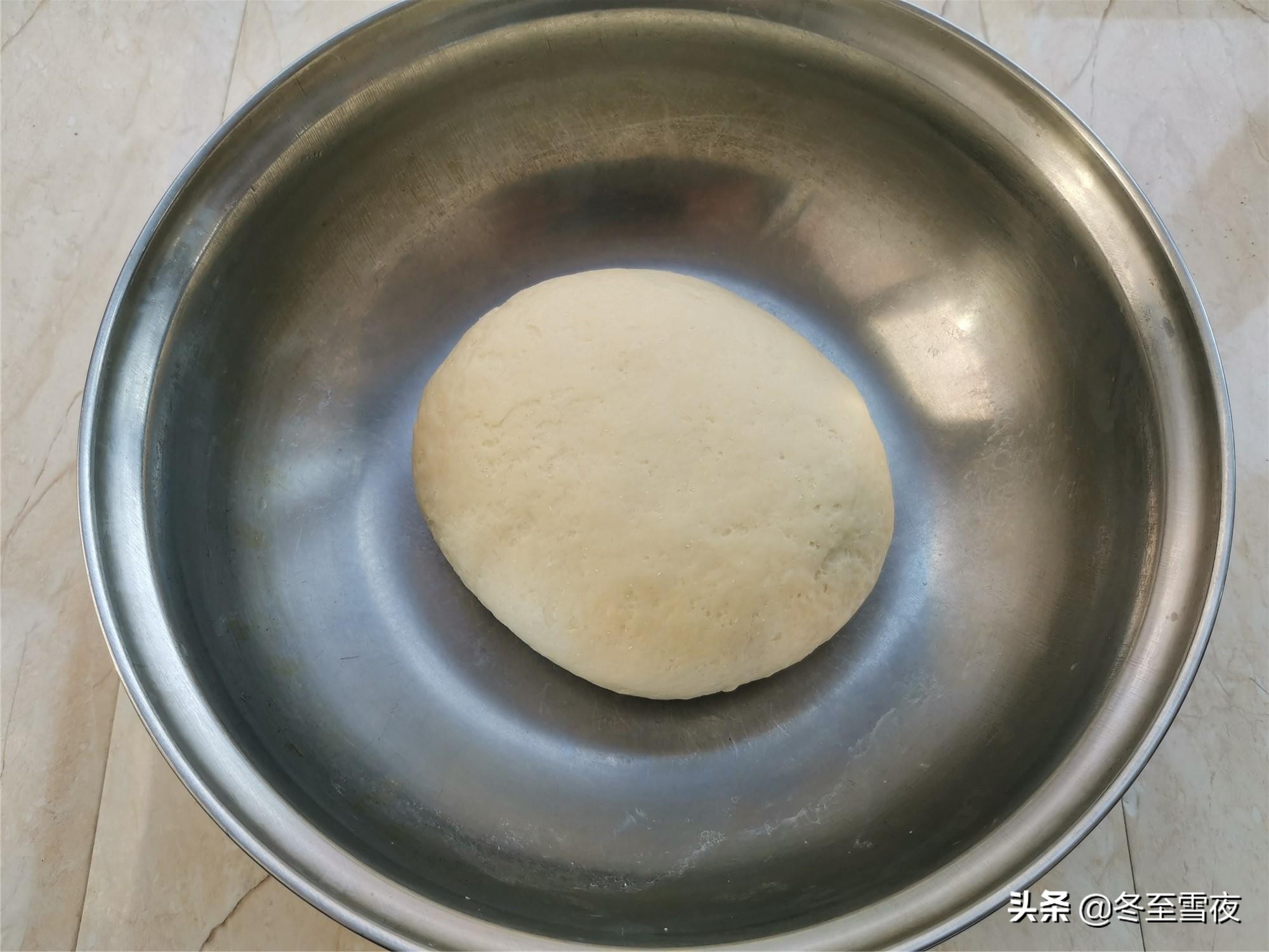 用牛奶鸡蛋做油条的新做法和配方,鸡蛋牛奶油条的做法简单香甜酥脆