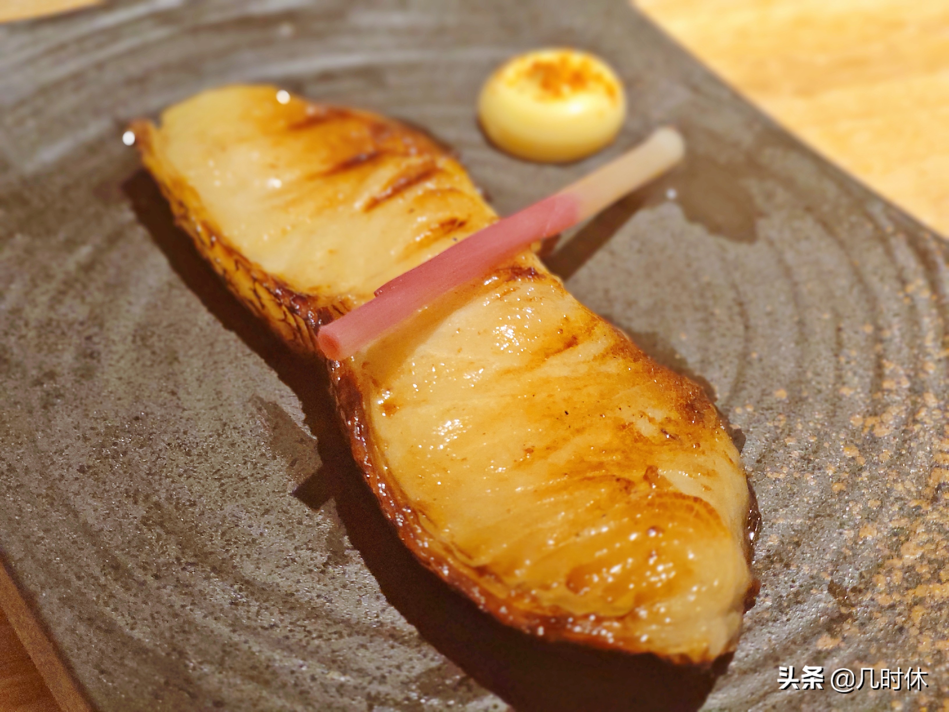 在宁波和杭州两地，“大江户”所到之时就是隔壁日料餐厅的悲剧日