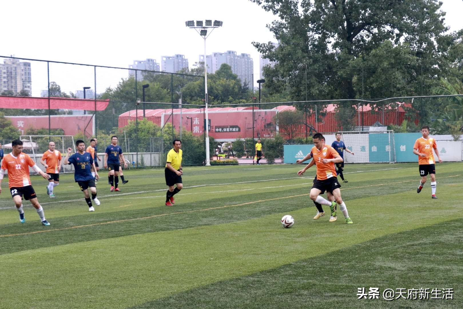 成都业余足球队甲级有哪些队,成都100个业余足球队