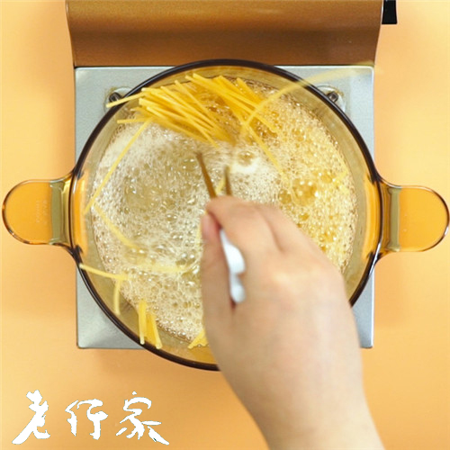 意大利面怎么做？意大利面最正宗的做法，外国人吃了都赞不绝口