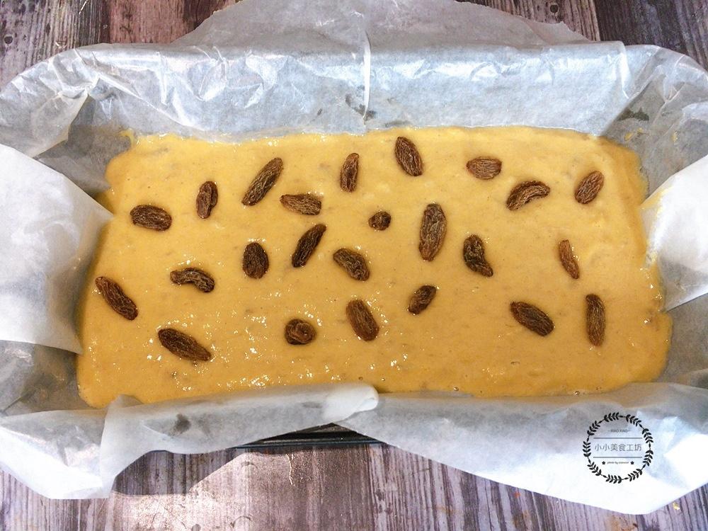 玉米面香蕉蛋糕烤箱做法,无泡打粉无油无糖香蕉蛋糕做法