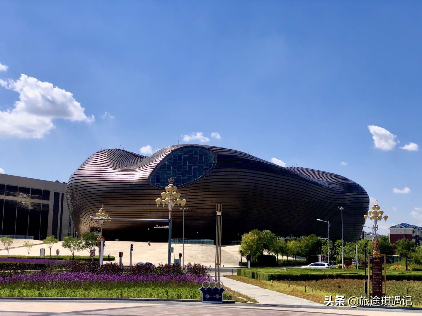 荒漠中的新城如何蜕变成全域4A景区?一起来康巴什找找答案