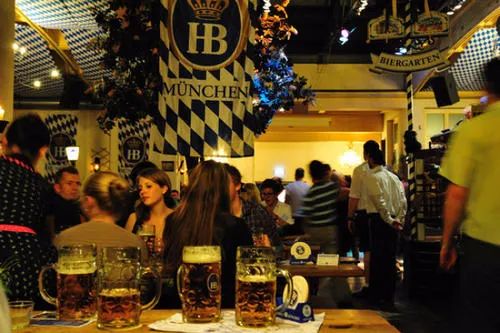 教你们炒股的都是什么套路,那些带着你炒股的人的套路