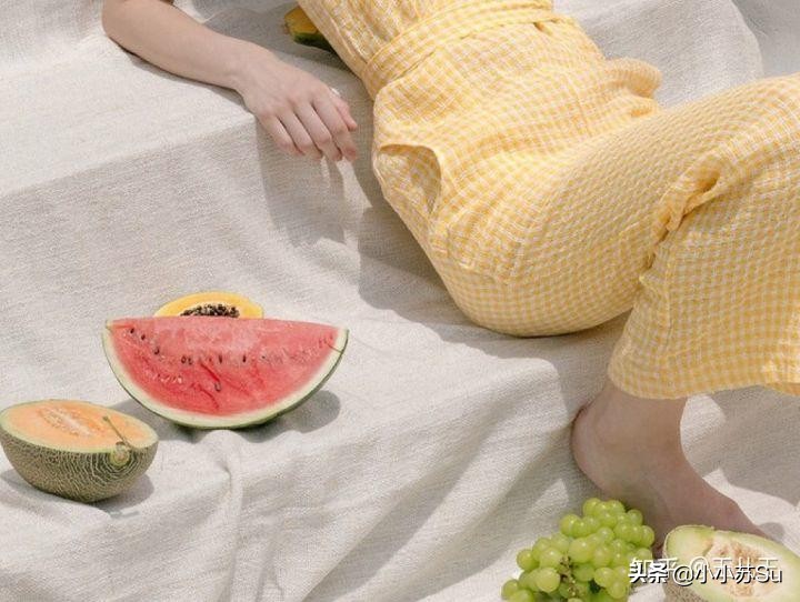 年轻人适合的服装品牌有哪些,适合年轻人的服装品牌设计