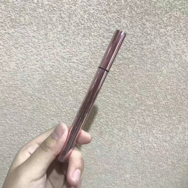 选对了眼线笔,让你的眼睛大一倍