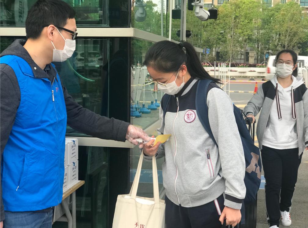 直击上海高考顺序,2023上海各区高中重本率