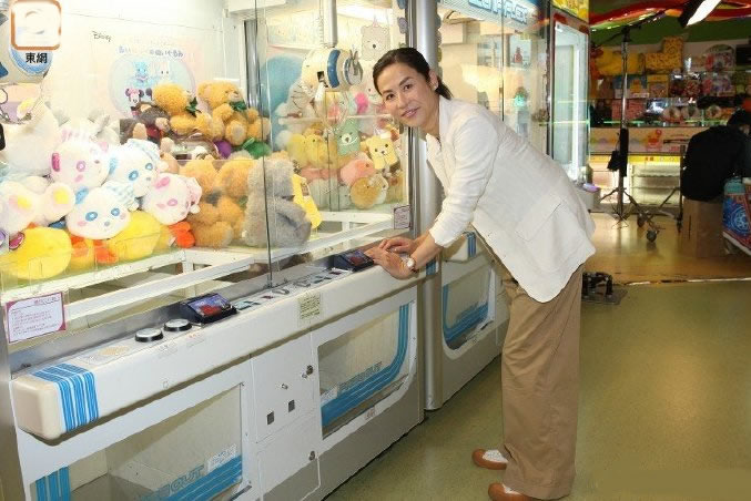 宣萱穿白色长裤,宣萱白衬衣黑裤子