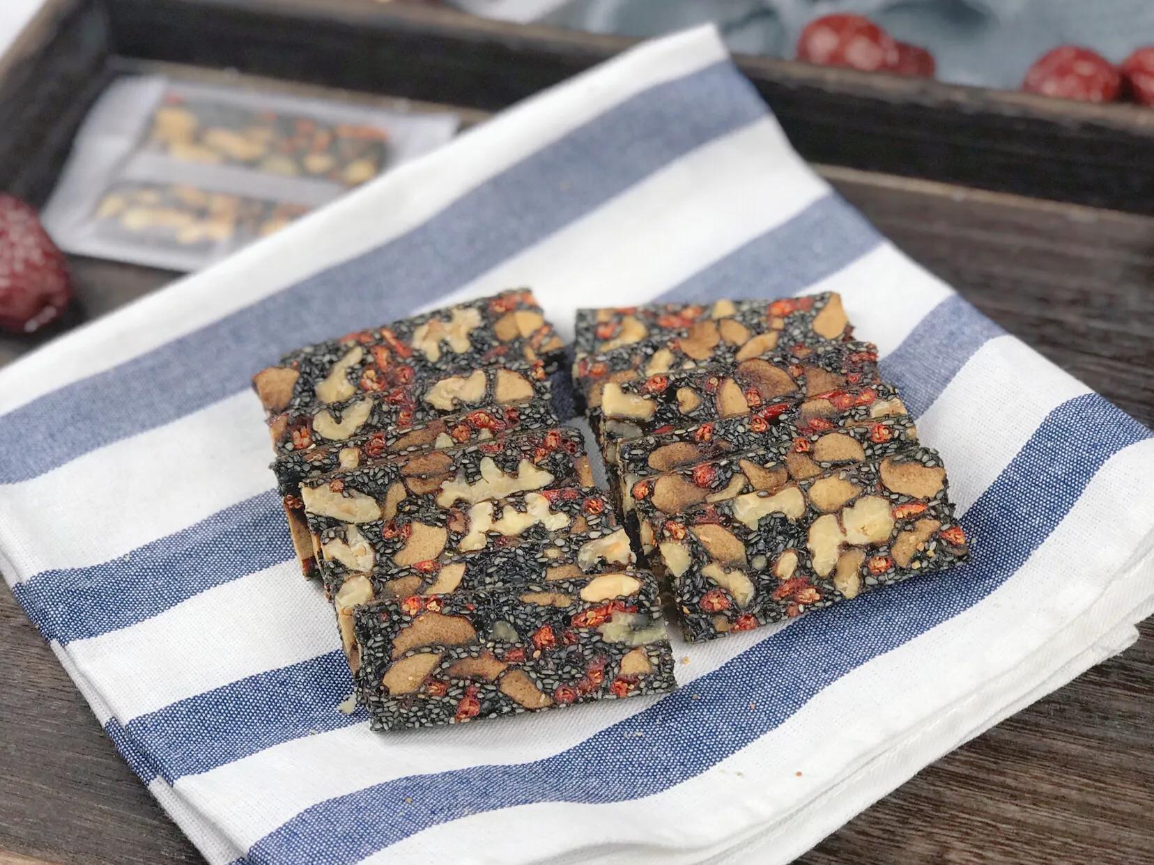 阿胶糕补气血纯手工怎么做,阿胶糕补血补气的方法