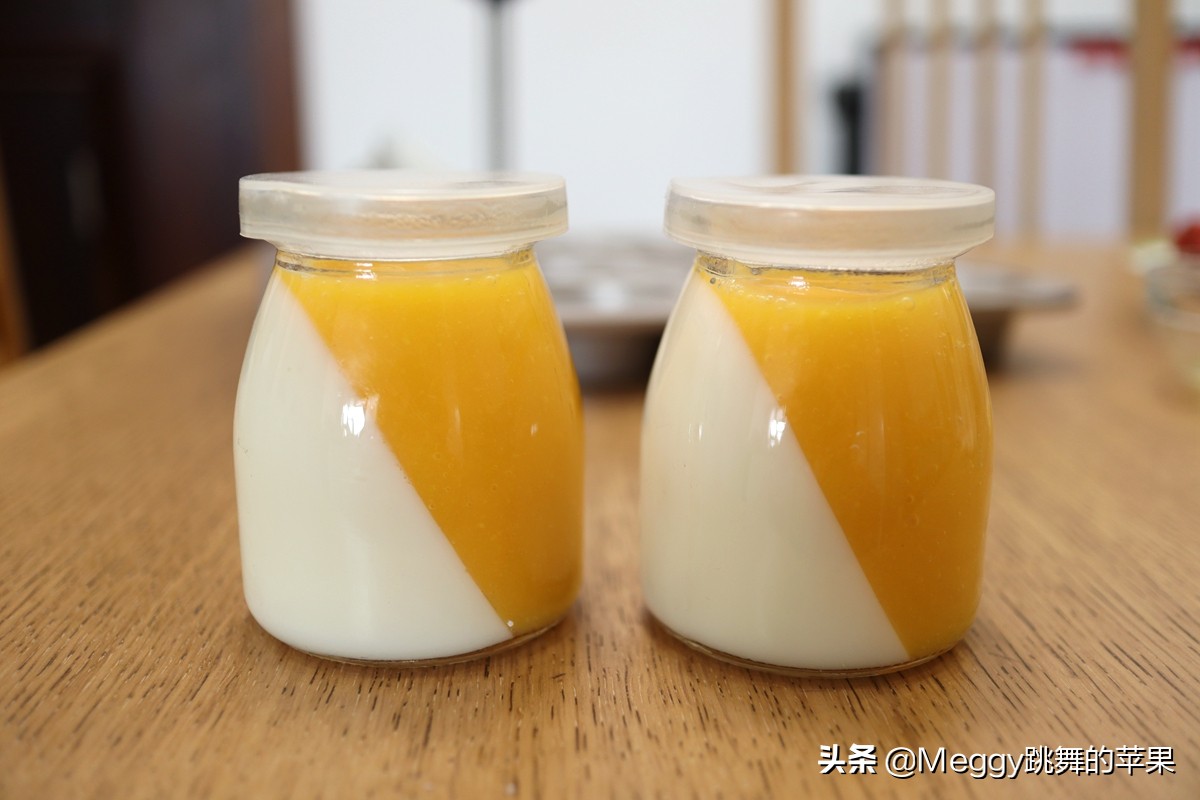 切开的草莓芒果放冰箱第二天能吃,草莓芒果晚上可不可以吃