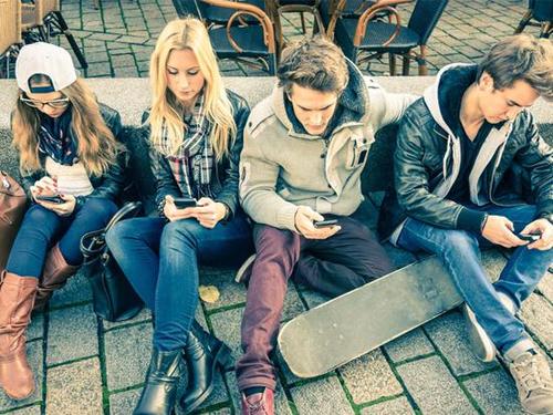 为什么欧洲人都不用智能手机,欧洲人是否使用智能手机