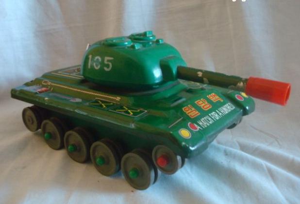 有一种童年回忆叫铁皮青蛙,90后的铁皮青蛙成了古董