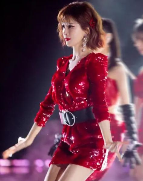 金巧巧直播带货化妆品,金巧巧卖货