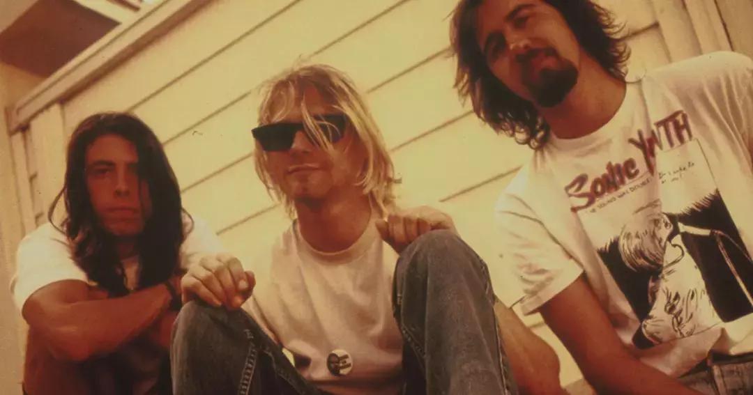 四月是最残忍的季节英文版,四月是最残忍的季节翻译