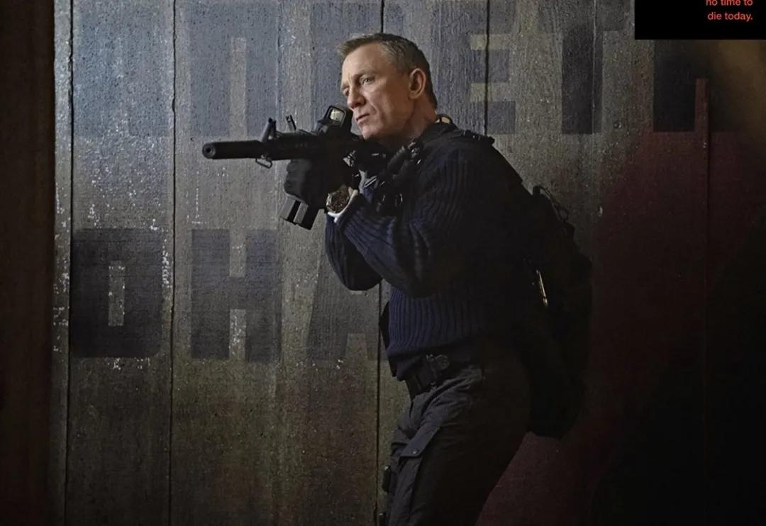007无暇赴死邦德最后为什么不走,007无暇赴死邦德为啥不换血