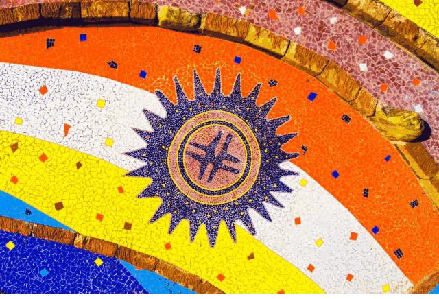 成都绿道被隔开,成都被3条路包围的楼盘