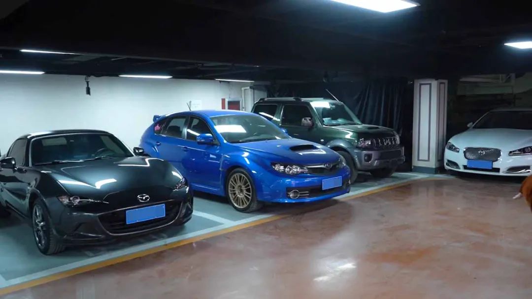 李老鼠的神秘车库,李老鼠说车探访神秘车库