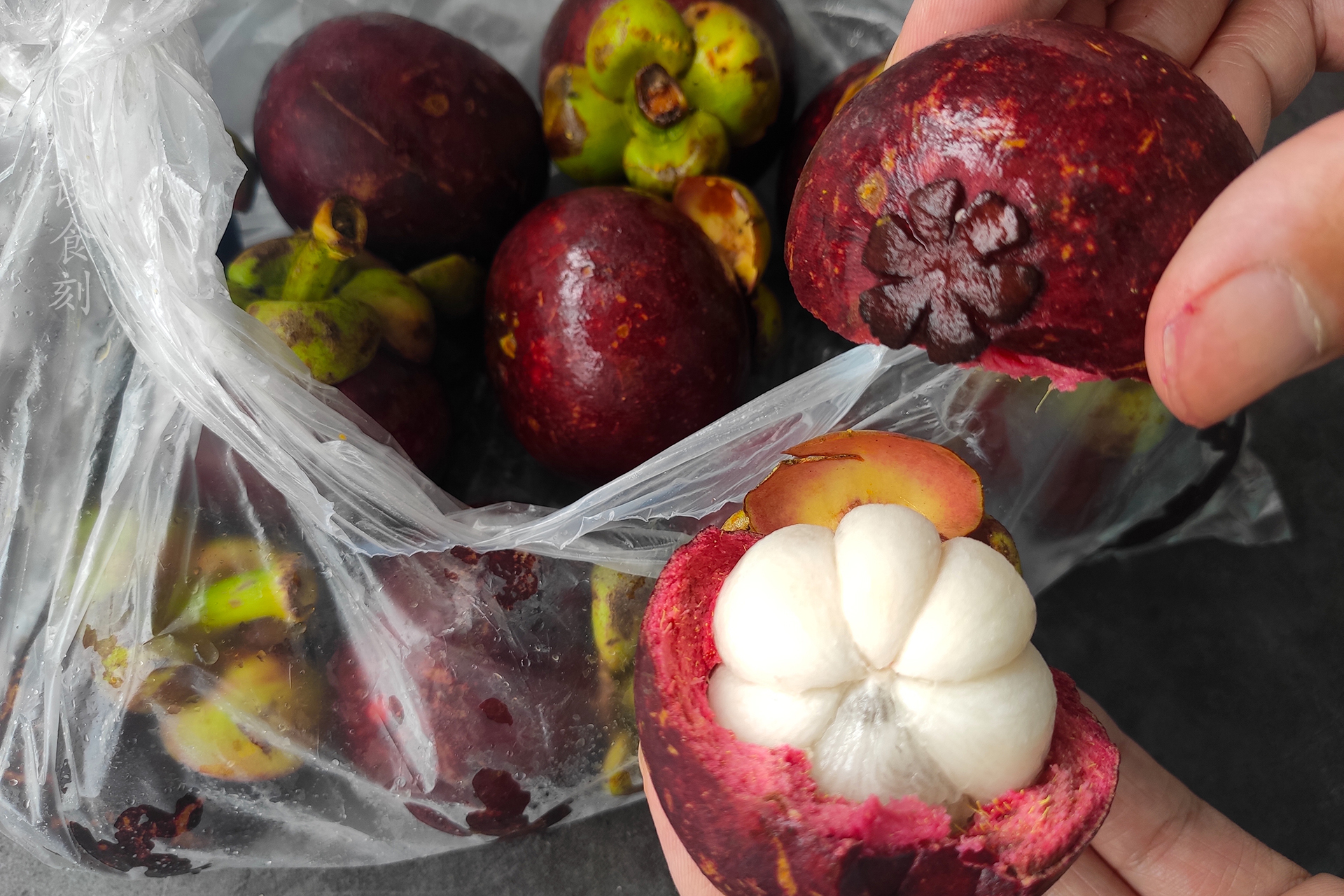 山竹剥开后会被氧化吗,山竹剥开里面黄色是坏了吗