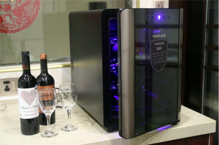 红酒恒温酒柜推荐,葡萄酒酒柜推荐