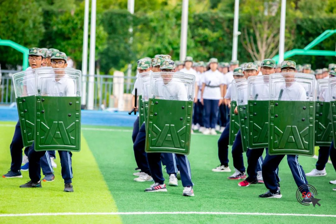 闈掓槬椋炴壃鍐涜,闈掓槬鏃犵晱鎵竼璧疯埅鍐涜鍦嗘弧钀藉箷