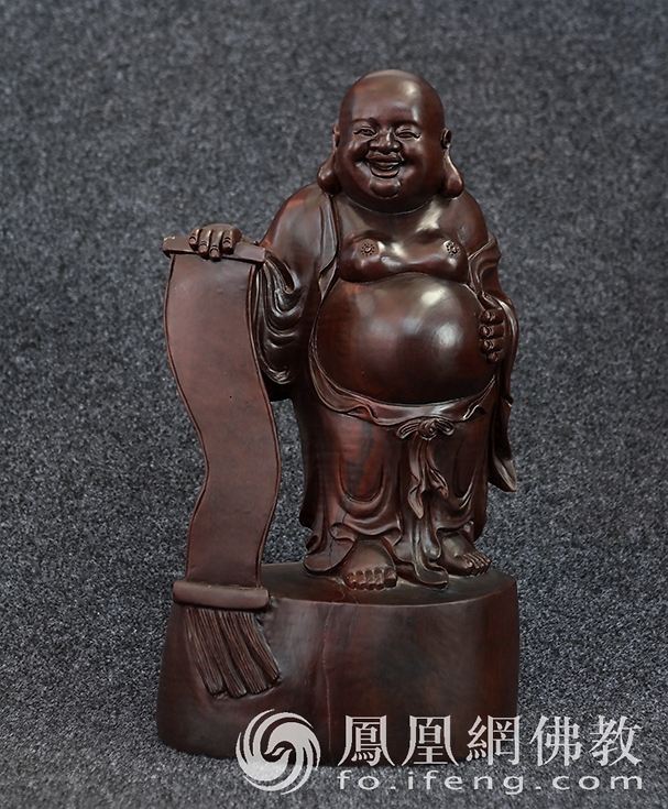 桐柏木雕博物馆龙的雕像,桐柏山木雕博物馆