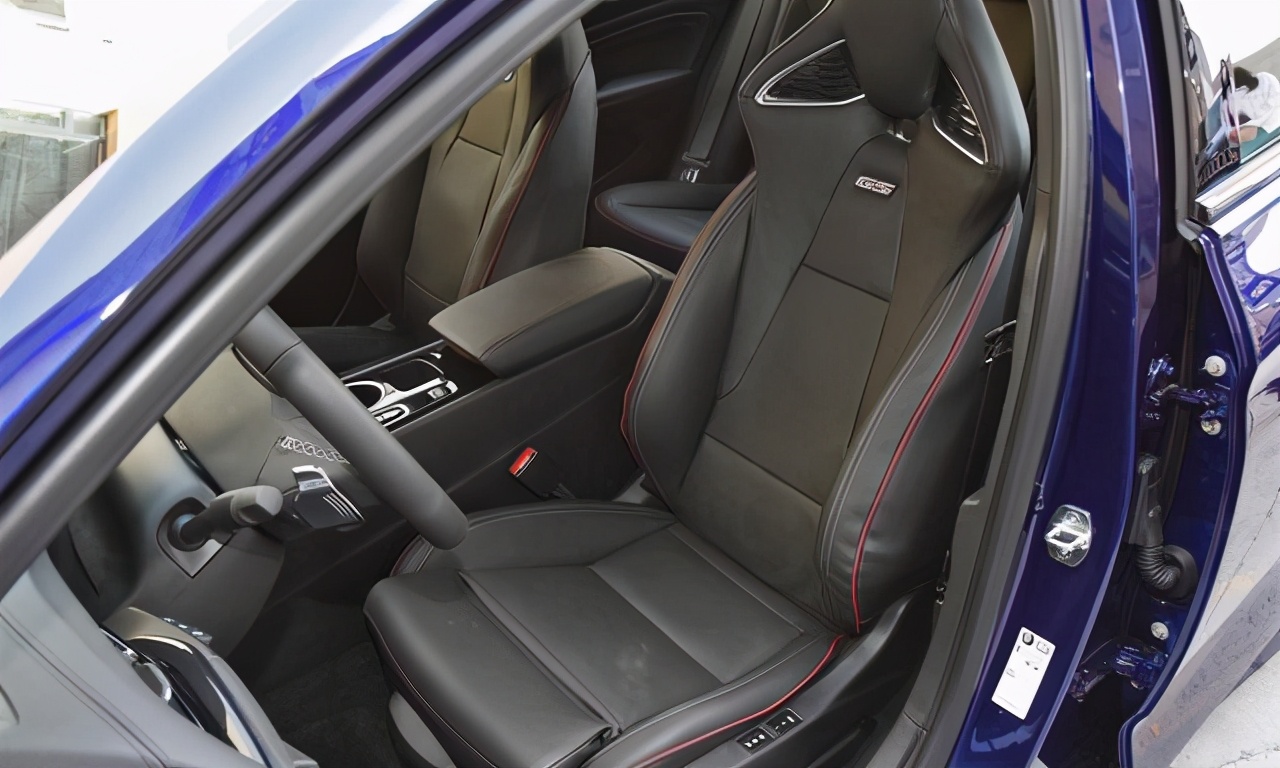 落地20万的君威,20万落地不选迈腾选什么