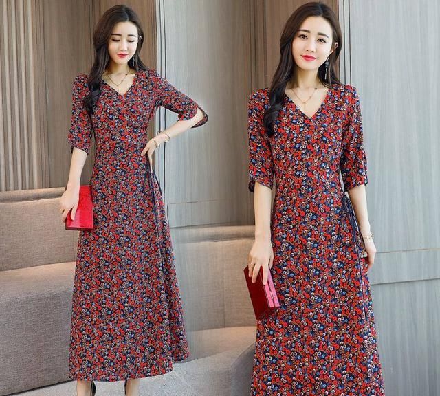 宽松气质印花连衣裙洋气时尚减龄,时尚印花长款大摆雪纺高档连衣裙