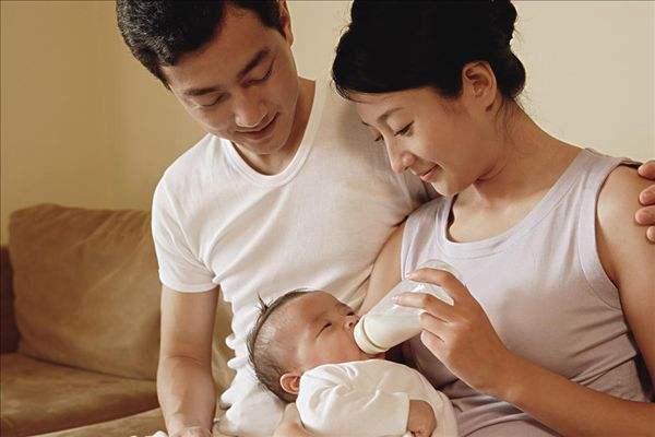 孩子3岁前这4个坏习惯,孩子6岁前这4个毛病千万不要去管