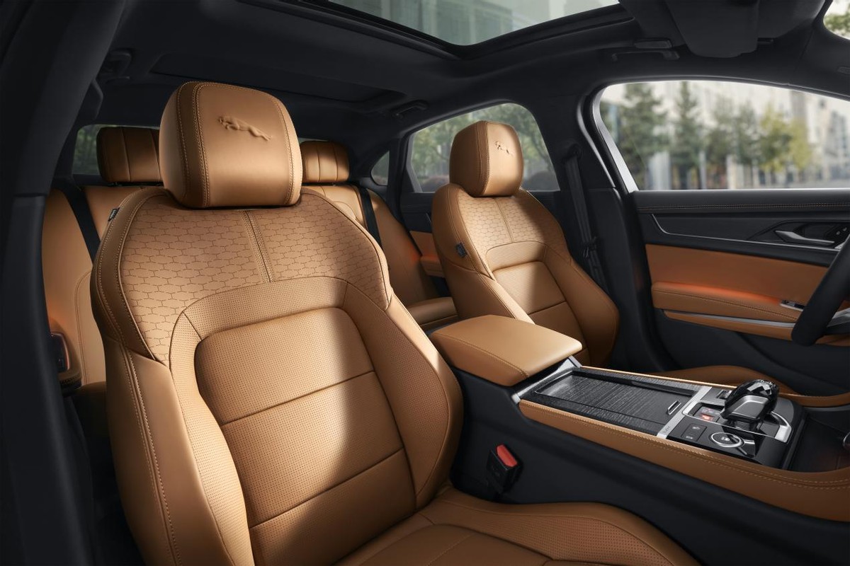 英伦绅士也爱运动试驾新款捷豹xfl,别致英伦风范捷豹xfl