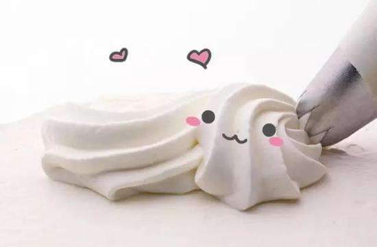 经典蒜香黄油奶酪双层底热量,淡奶油热量高还是奶酪热量高呢