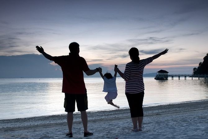 小宝宝坐飞机注意事项,8个月宝宝旅行坐飞机必备