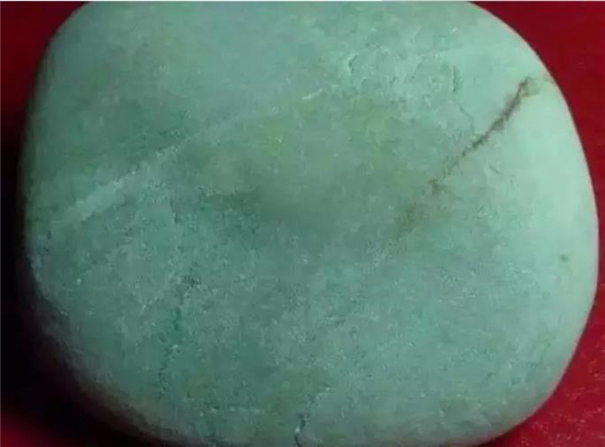 几分钟让你明白翡翠原石赌石知识,赌石必看翡翠赌石里隐藏的陷阱