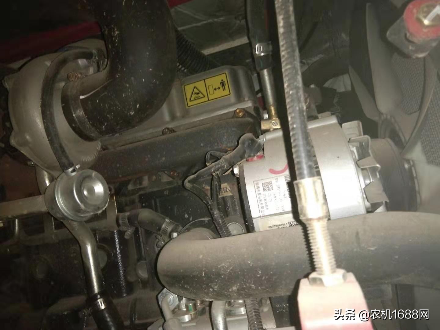 为什么不建议买谷王收割机,雷沃谷神收割机好还是久保田好