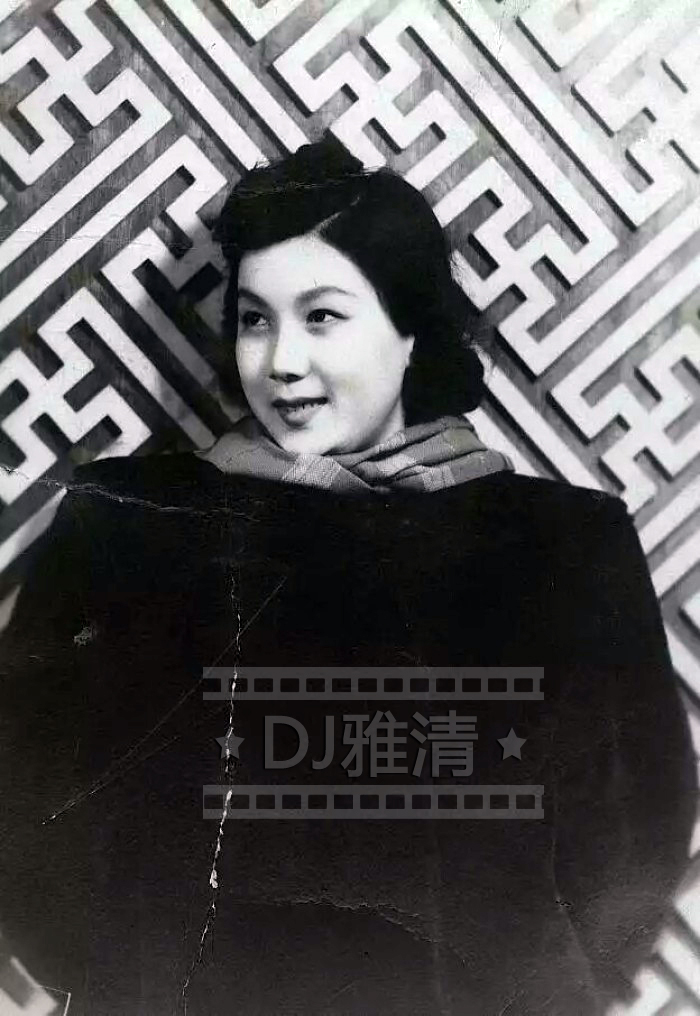 老照片:杨春霞李炳淑少女照,19岁的王昆,马玉涛郭兰英的年轻照