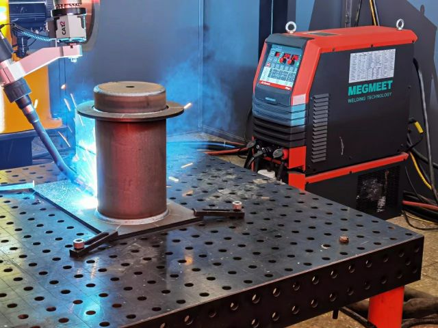 新手小白学电焊干什么好,现在学电焊前途怎么样