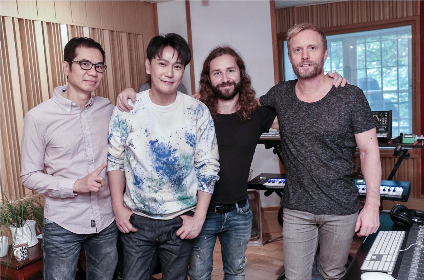 张信哲总有一种信仰让人动容不已,张信哲的宽容让我们明白了什么