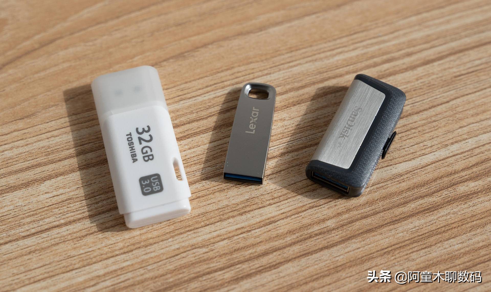 雷克沙usb3.1u盘评测,tf读卡器usb3.0雷克沙