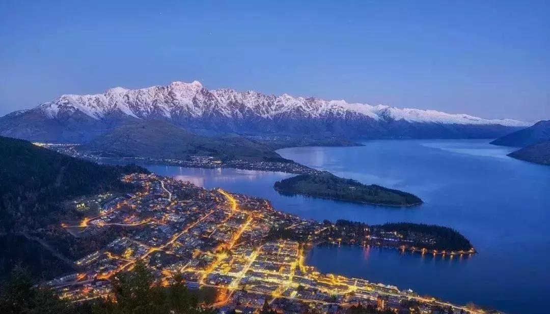 有着绝美迷人的“容颜”，却充满让*欲人**罢不能的速度野性与激情