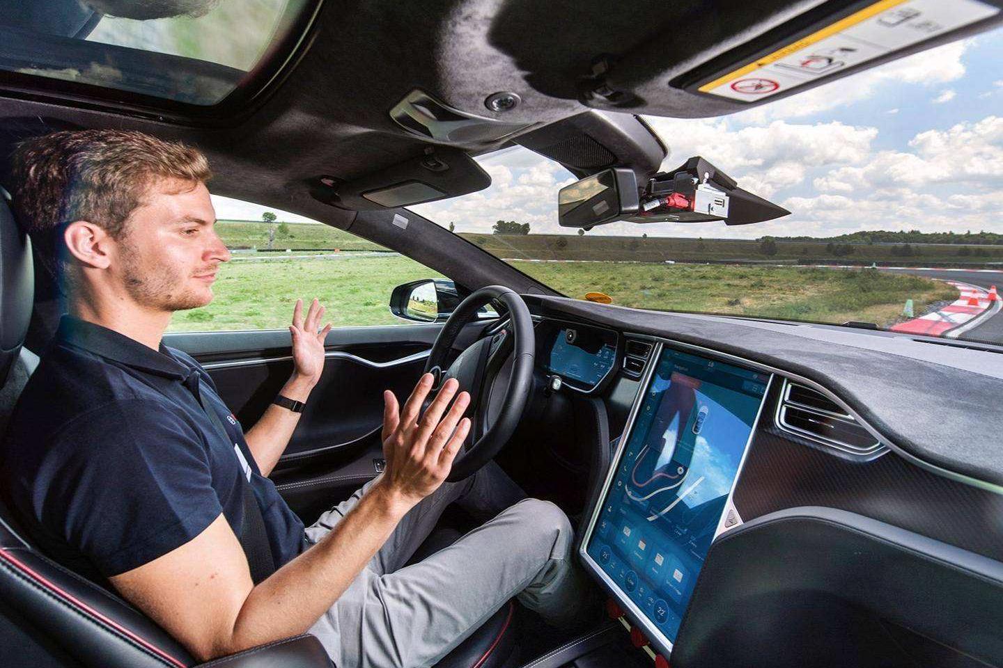 20日汽车热点回顾：新车开久了，车内噪音大？在这个地方加根管子，比豪车还安静